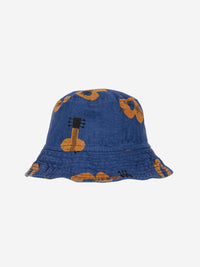 Bobo Choses Baby acoustic Guitar all over Hat